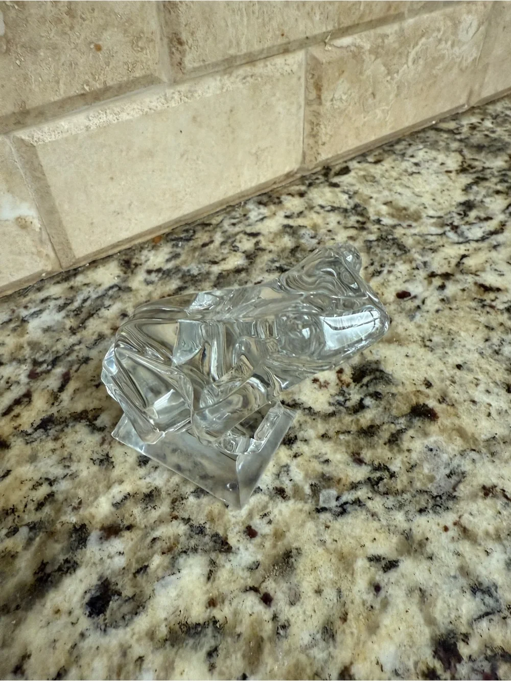 Crystal frog Accent  Decorative Crystal-Style Tablepiece